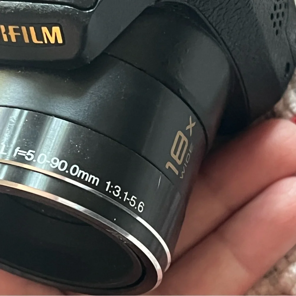 🔴 Fujifilm FinePix S2850HD digital Camera for parts